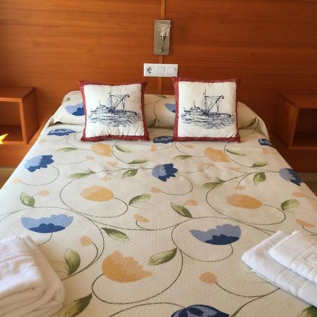Apartamentos Turisticos Mirador Del Mar 帕洛马勒斯 外观 照片
