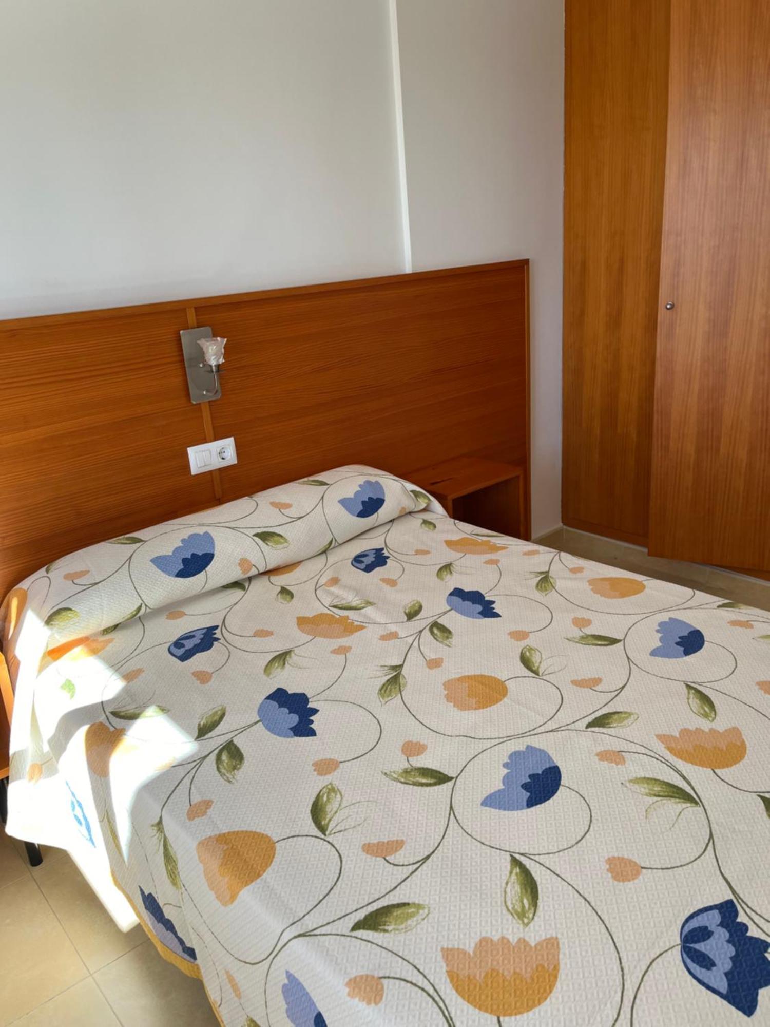 Apartamentos Turisticos Mirador Del Mar 帕洛马勒斯 外观 照片